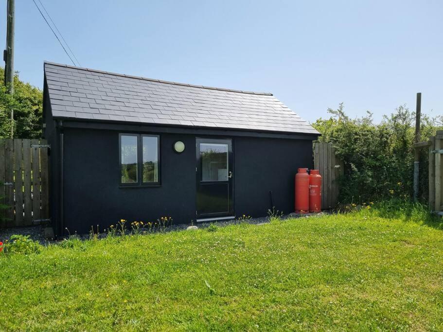 Hallegan Annexe With Private Garden And Woodland Camborne Extérieur photo